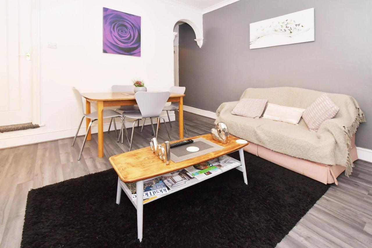 Townhouse @ Hanley Road Stoke Exteriör bild